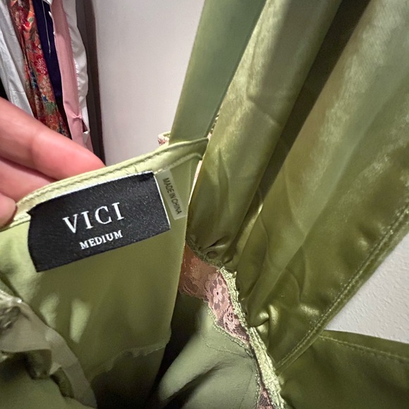 Vici Green and Pink Chemise with Lace Trim - Picture 2 of 4